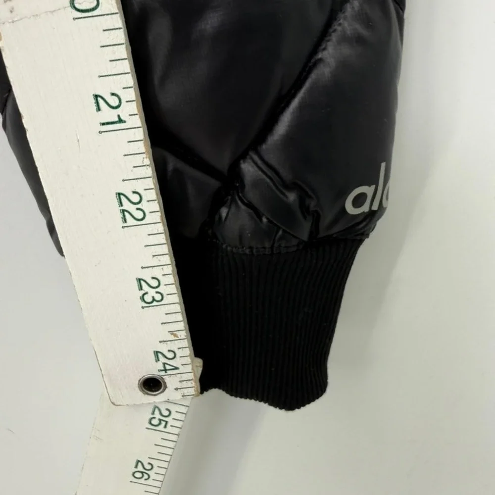 Alo Yoga Idol Quilted Bomber Jacket Women S Athleisure Streetwear Puffer Down